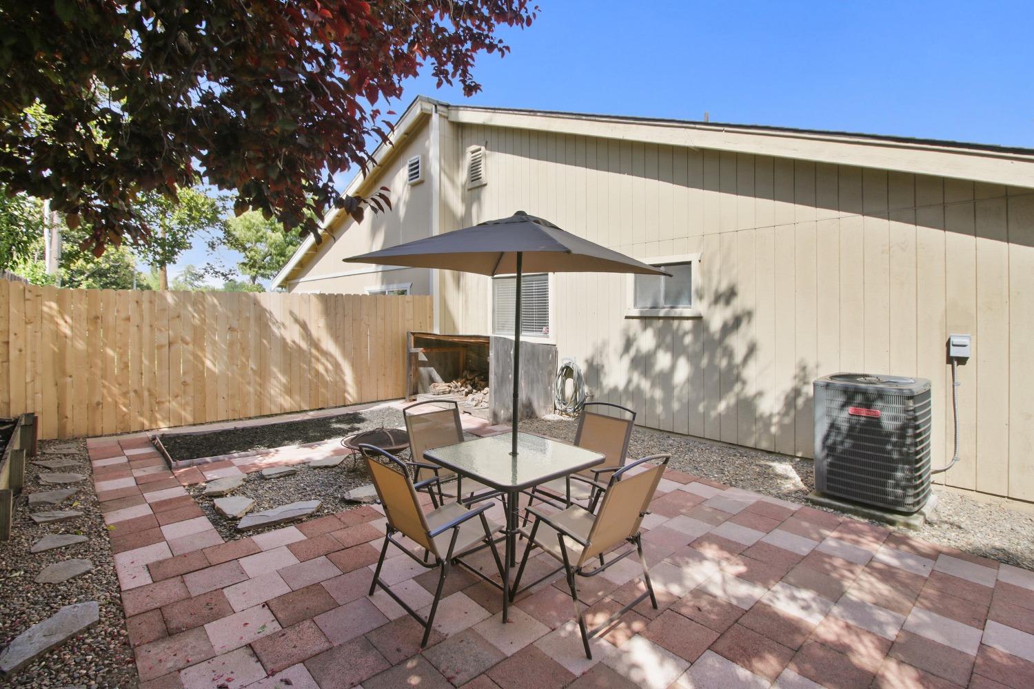Shera Lane, Carmichael, California image 31