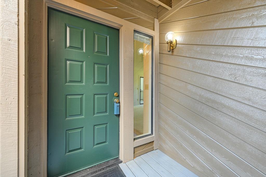 Photo #5: 225050367 Listing: Photo #5