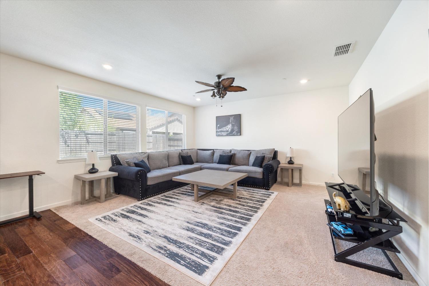 Solsberry Way, Rancho Cordova, California image 12