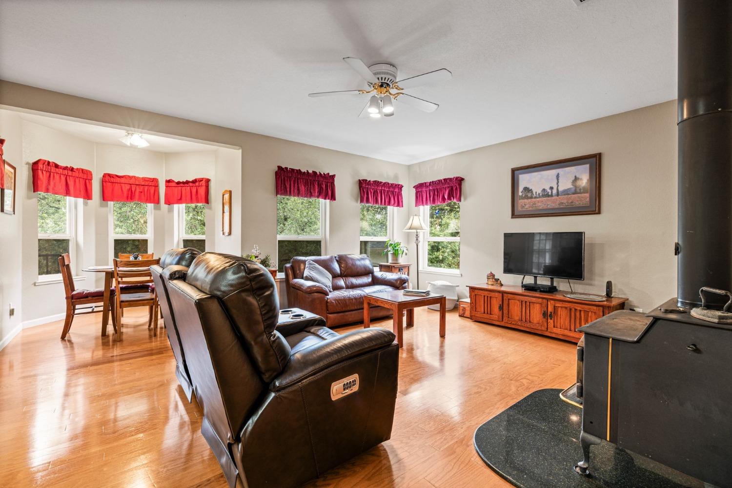 Detail Gallery Image 39 of 90 For 6432 Happy Valley Rd, Somerset,  CA 95684 - 4 Beds | 2/1 Baths