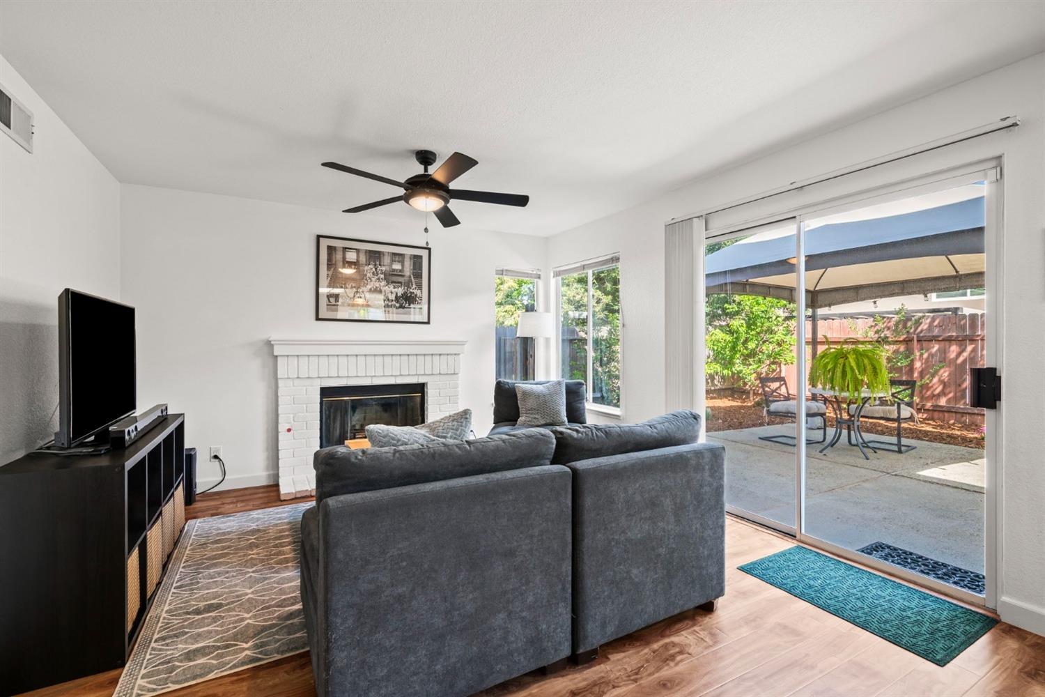 Detail Gallery Image 15 of 40 For 3745 Stone Walk Ct, Antelope,  CA 95843 - 4 Beds | 3 Baths