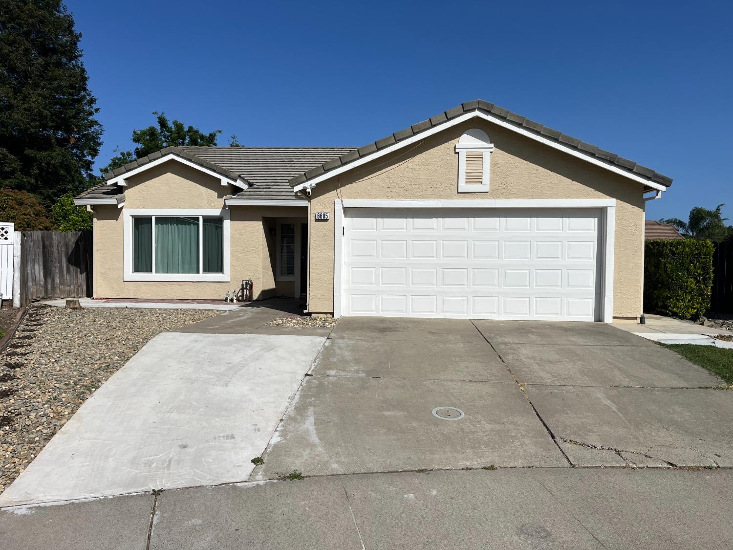 Candellaria Court, Elk Grove, California image 1