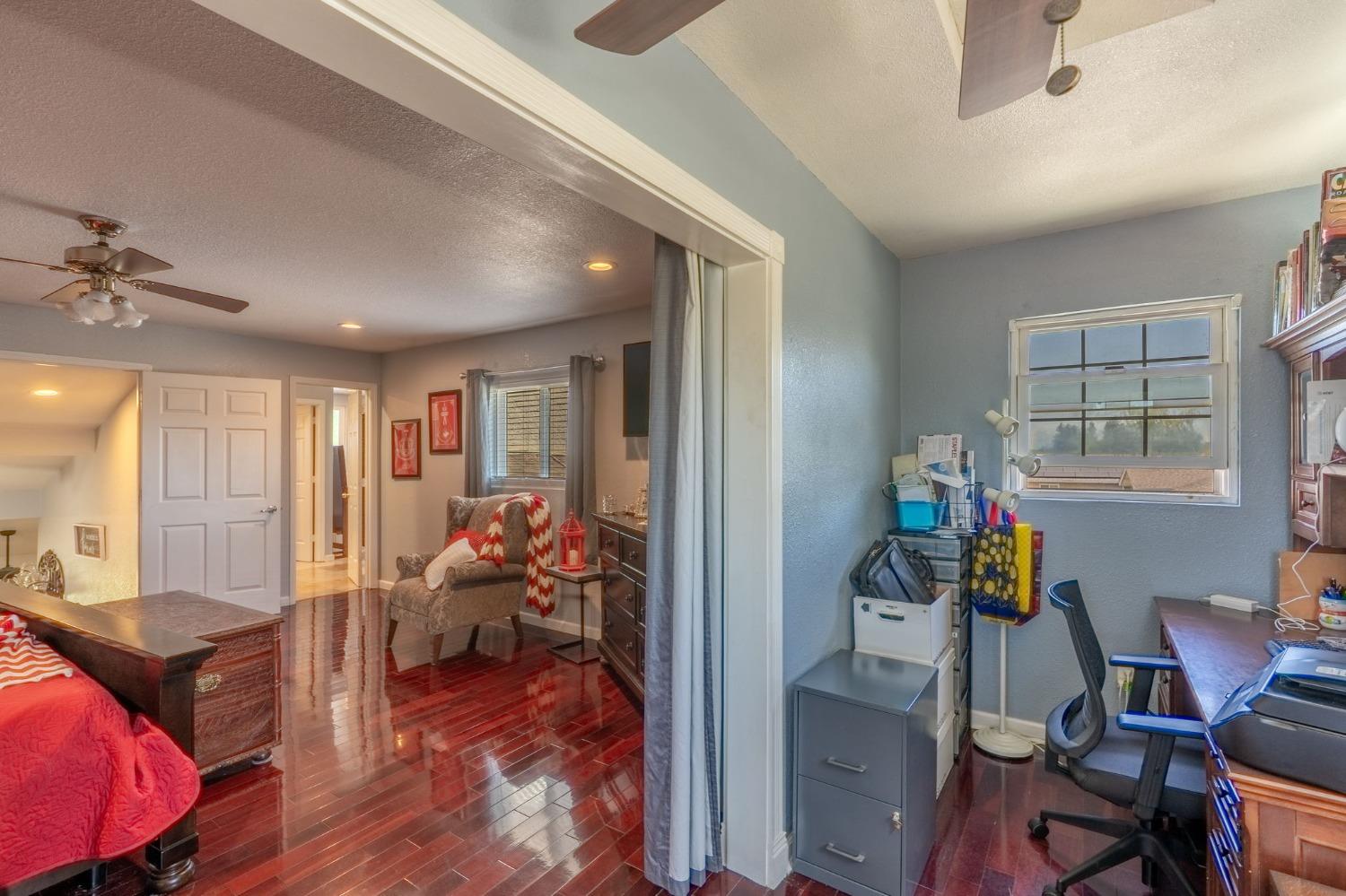 Detail Gallery Image 33 of 43 For 2019 Lee Rae Ct, Turlock,  CA 95380 - 5 Beds | 3 Baths