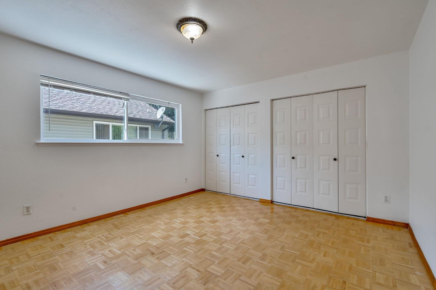 Photo #16: 225040460 Listing: Photo #16