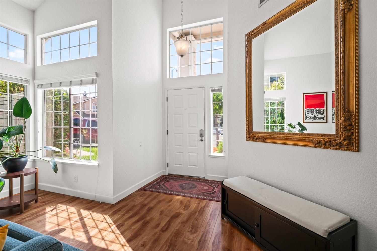 Detail Gallery Image 5 of 40 For 3745 Stone Walk Ct, Antelope,  CA 95843 - 4 Beds | 3 Baths