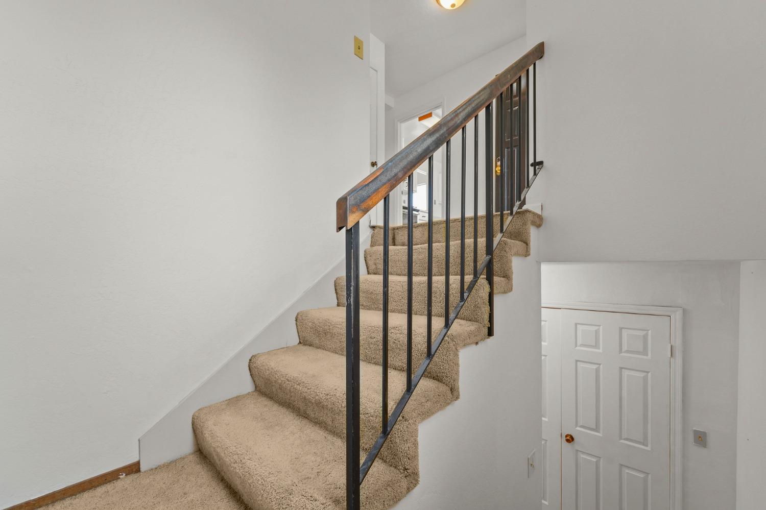 Monika Lane, Hayward, California image 20