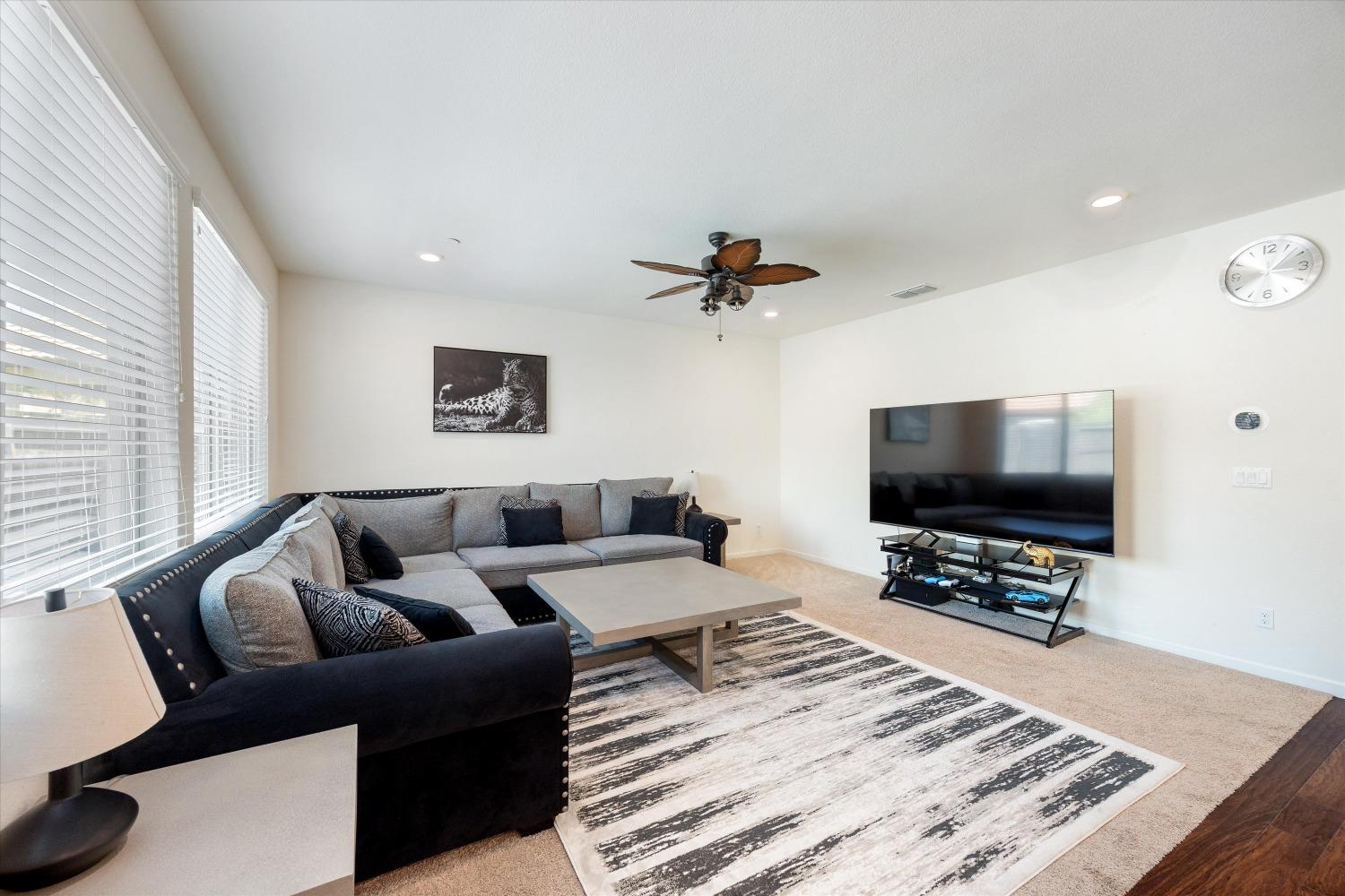 Solsberry Way, Rancho Cordova, California image 14