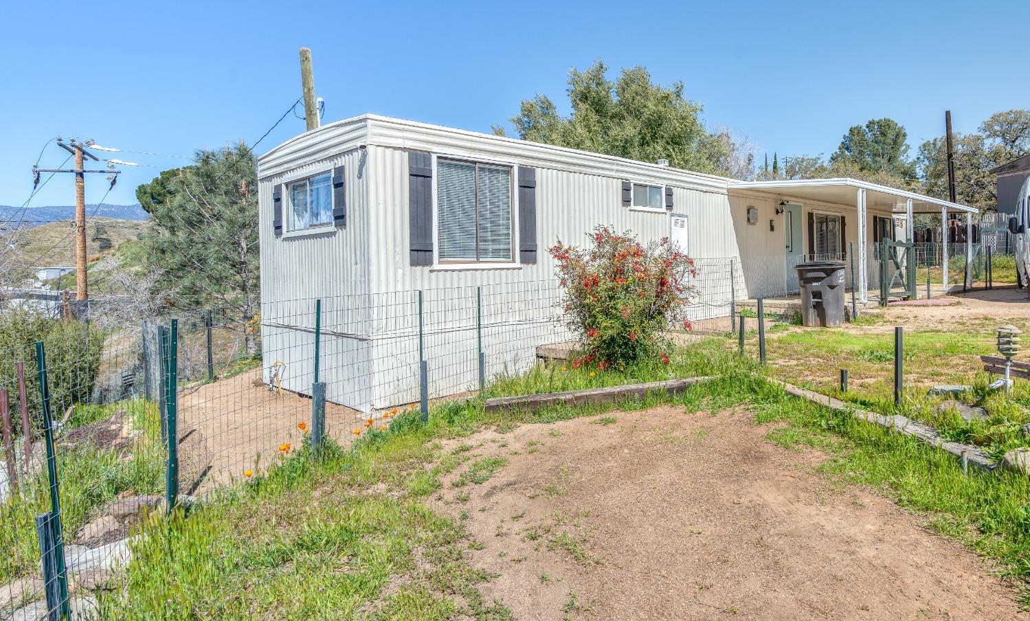 Balsam Drive, Bodfish, California image 2
