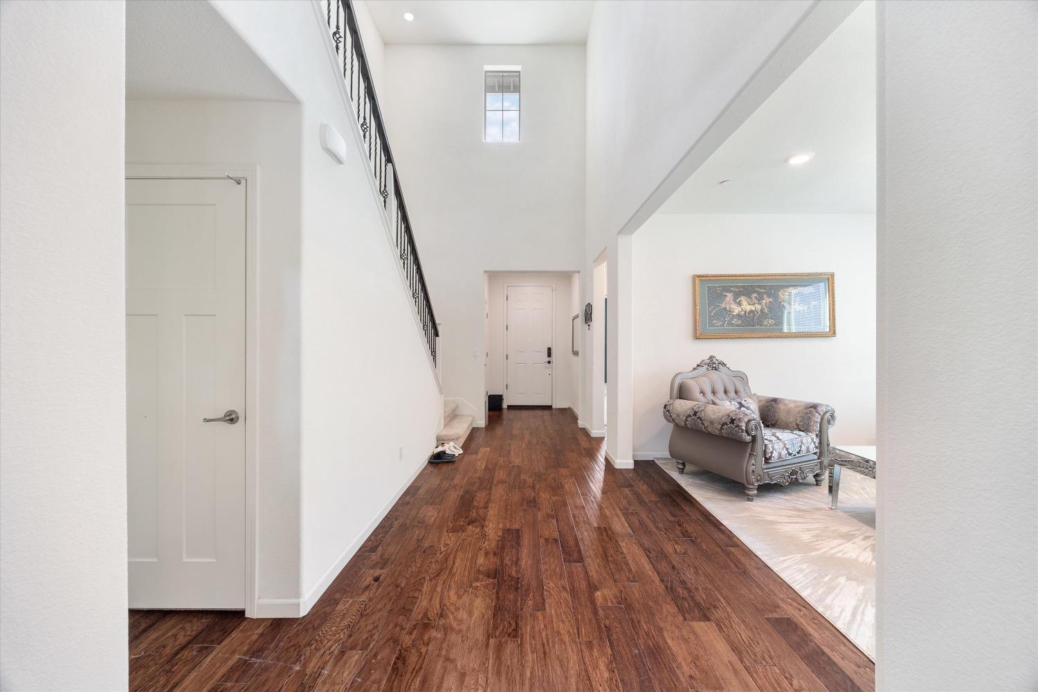 Solsberry Way, Rancho Cordova, California image 5