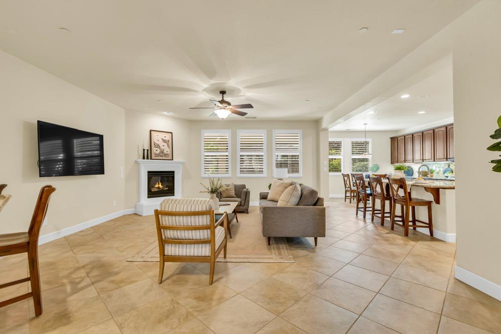 Detail Gallery Image 43 of 82 For 2312 Foster Ct, Woodland,  CA 95776 - 3 Beds | 2/1 Baths