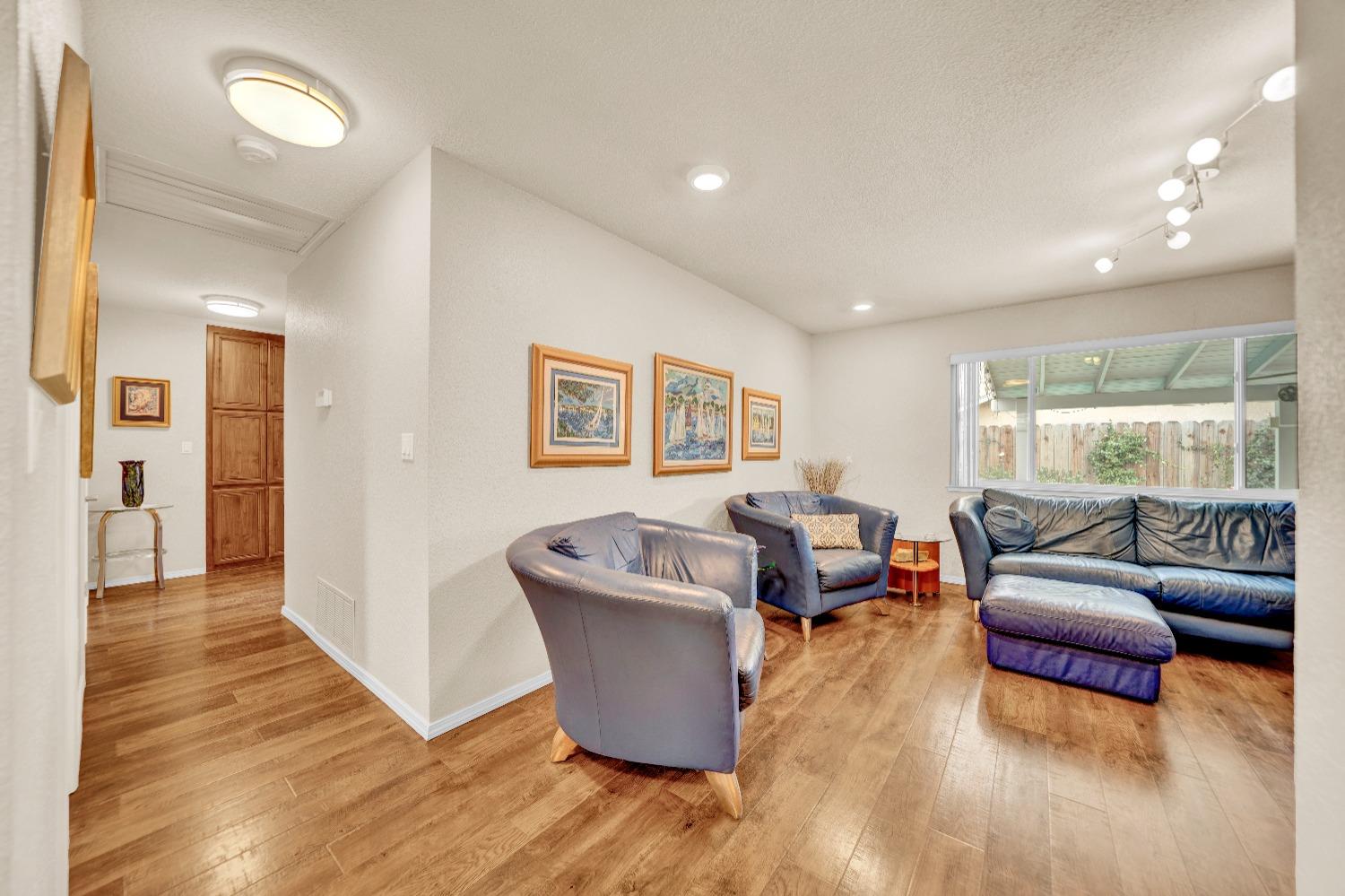 Woodacre Drive, Modesto, California image 16