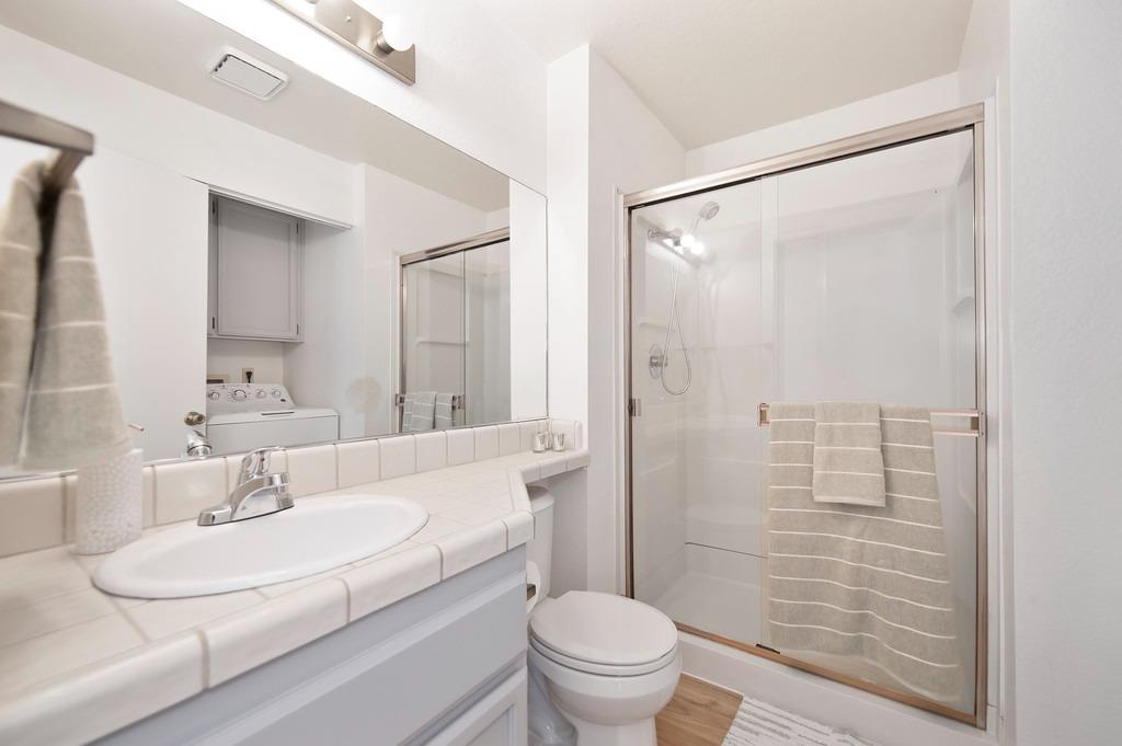 Photo #17: 225050367 Listing: Photo #17