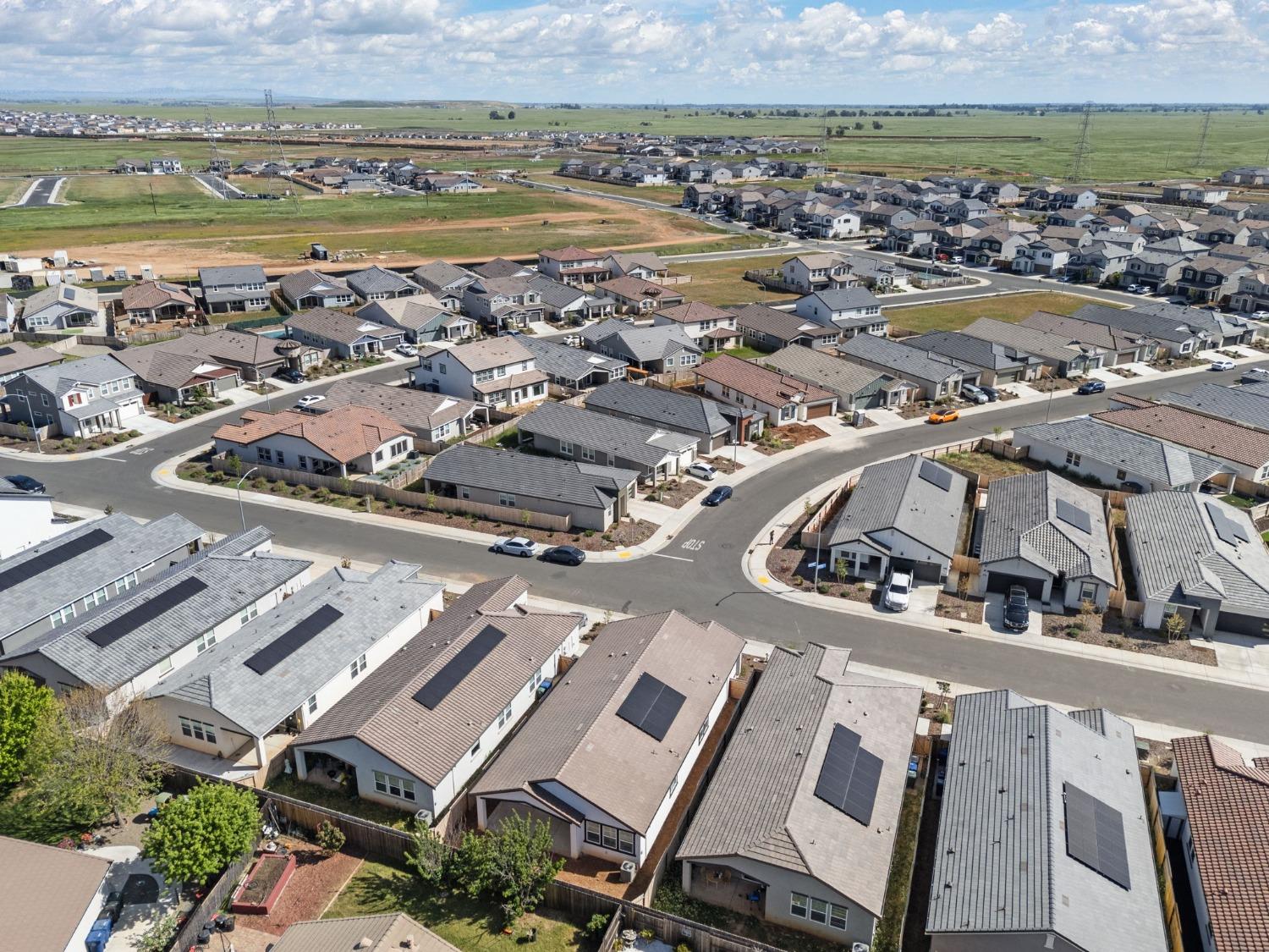 Coal Creek Way, Rancho Cordova, California image 46