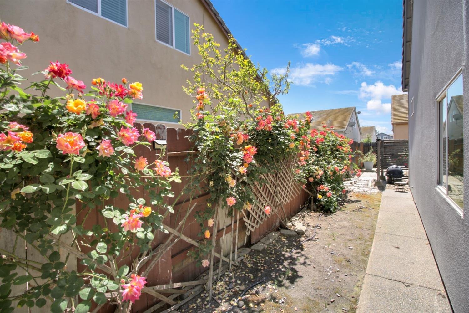 Detail Gallery Image 55 of 63 For 9004 Cobble Crest Dr, Sacramento,  CA 95829 - 5 Beds | 3 Baths