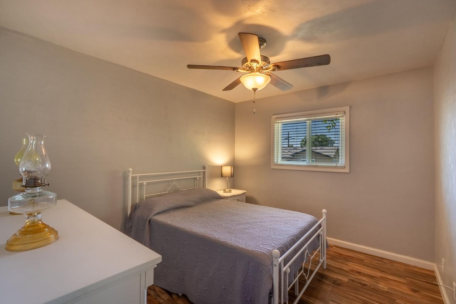 Detail Gallery Image 26 of 43 For 2019 Lee Rae Ct, Turlock,  CA 95380 - 5 Beds | 3 Baths