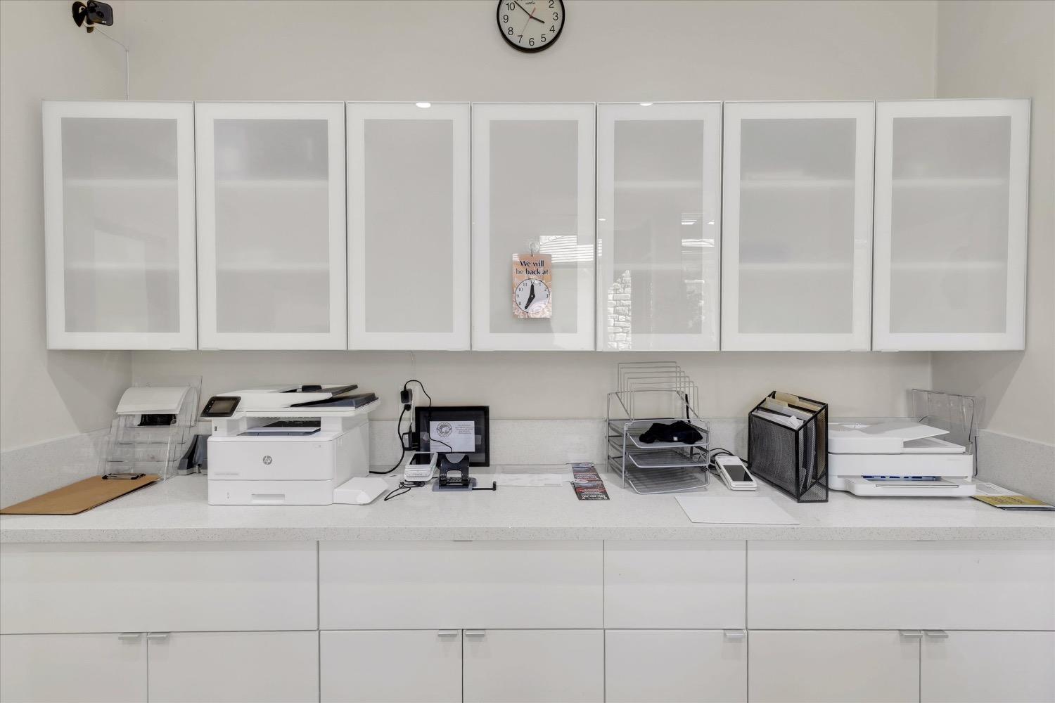 Detail Gallery Image 12 of 30 For 9307 Laguna Springs Dr #100,  Elk Grove,  CA 95758 - – Beds | – Baths