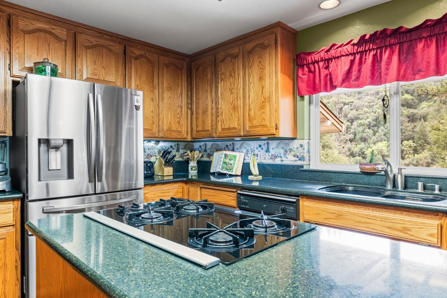 Detail Gallery Image 47 of 90 For 6432 Happy Valley Rd, Somerset,  CA 95684 - 4 Beds | 2/1 Baths