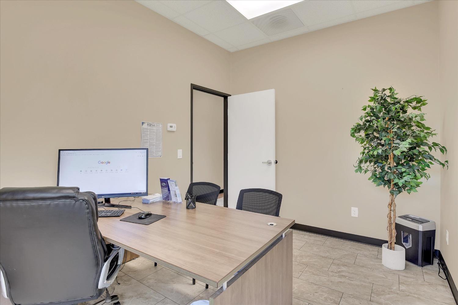 Detail Gallery Image 21 of 30 For 9307 Laguna Springs Dr #100,  Elk Grove,  CA 95758 - – Beds | – Baths