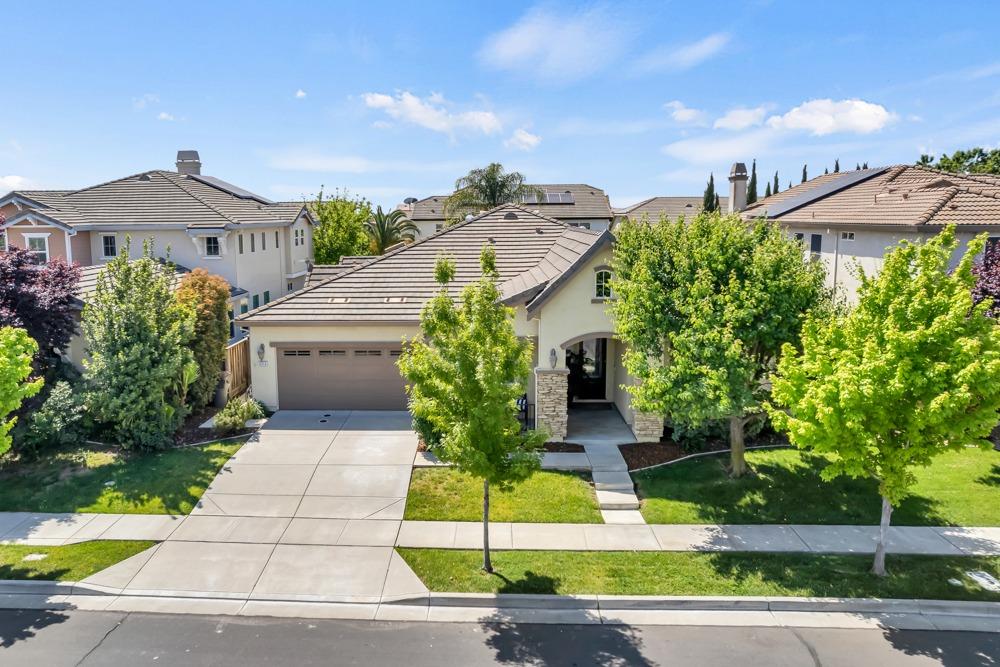 Detail Gallery Image 8 of 82 For 2312 Foster Ct, Woodland,  CA 95776 - 3 Beds | 2/1 Baths