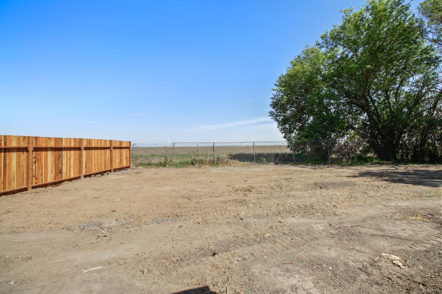 Detail Gallery Image 26 of 33 For 18826 Ca-113, Knights Landing,  CA 95645 - 3 Beds | 1 Baths