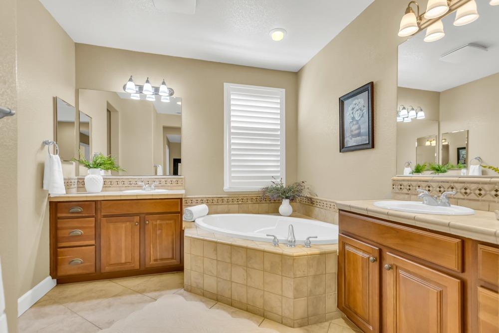 Detail Gallery Image 28 of 82 For 2312 Foster Ct, Woodland,  CA 95776 - 3 Beds | 2/1 Baths
