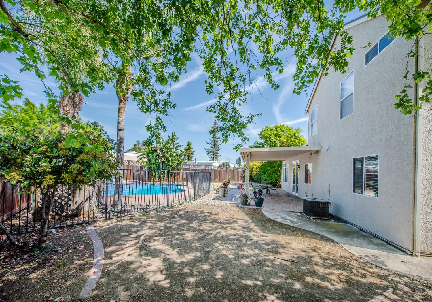 Detail Gallery Image 59 of 61 For 964 Campbell Cir, Woodland,  CA 95776 - 4 Beds | 3 Baths