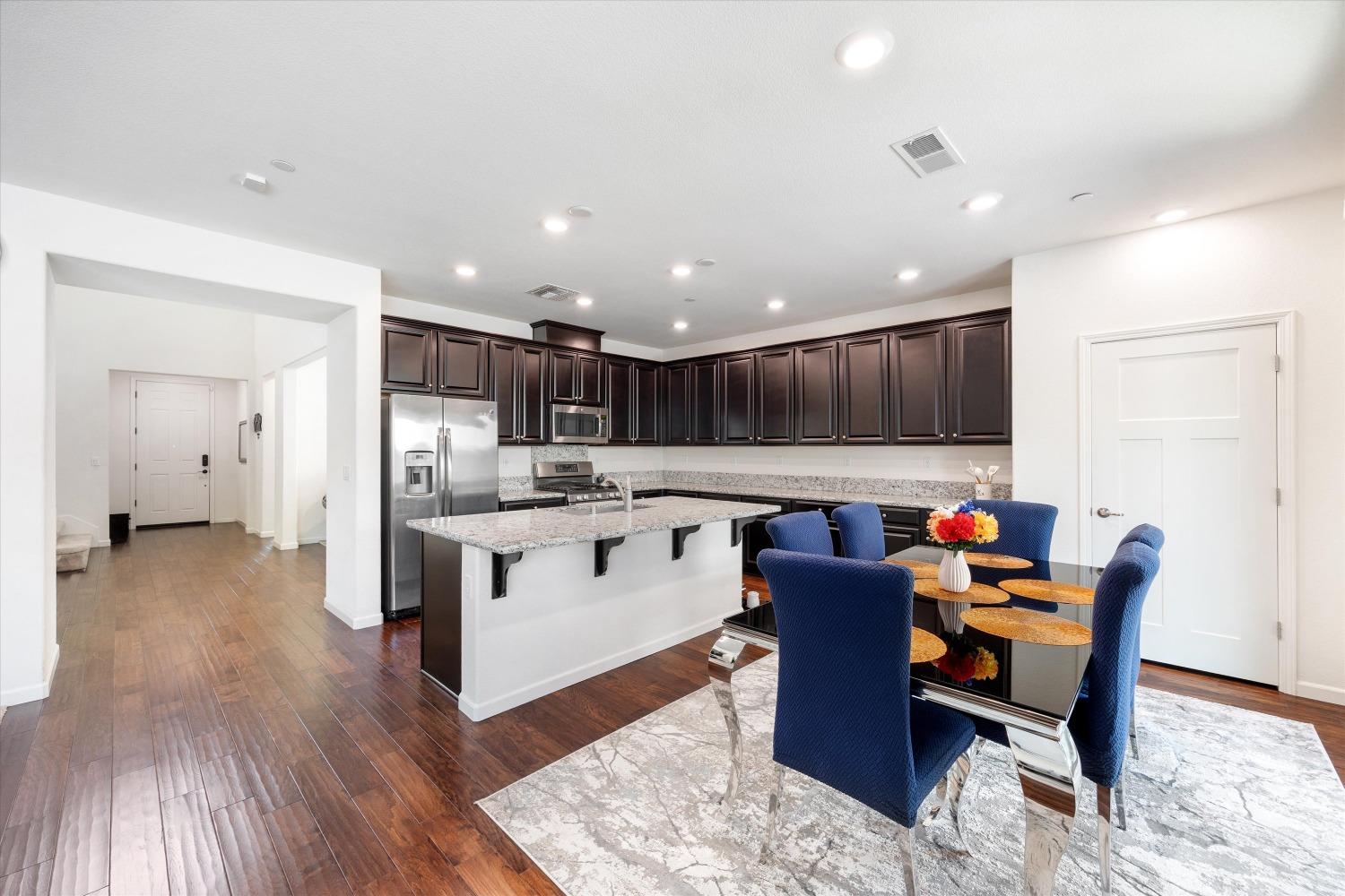 Solsberry Way, Rancho Cordova, California image 7