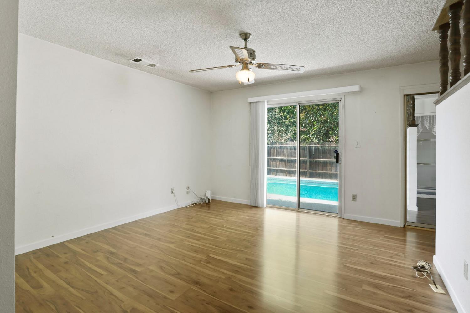 Detail Gallery Image 24 of 36 For 219 Mckelvey Ave, Stockton,  CA 95210 - 3 Beds | 2 Baths