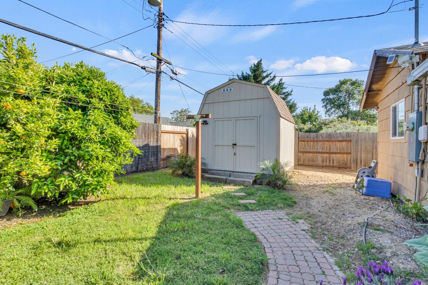 Aramon Drive, Rancho Cordova, California image 39