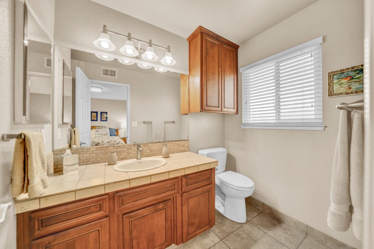 Woodacre Drive, Modesto, California image 20