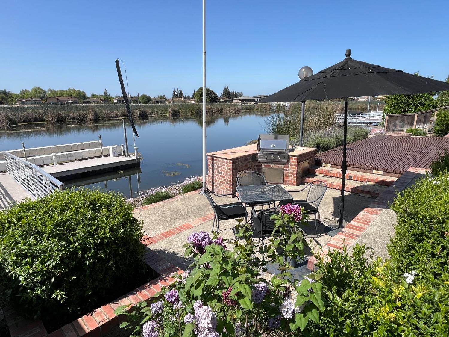 Detail Gallery Image 72 of 89 For 3864 Fourteen Mile Dr, Stockton,  CA 95219 - 4 Beds | 3/2 Baths