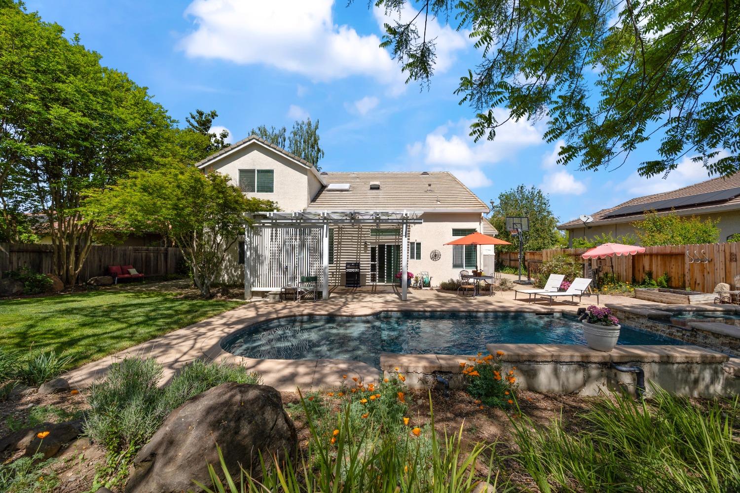 Benedix Way, Elk Grove, California image 6
