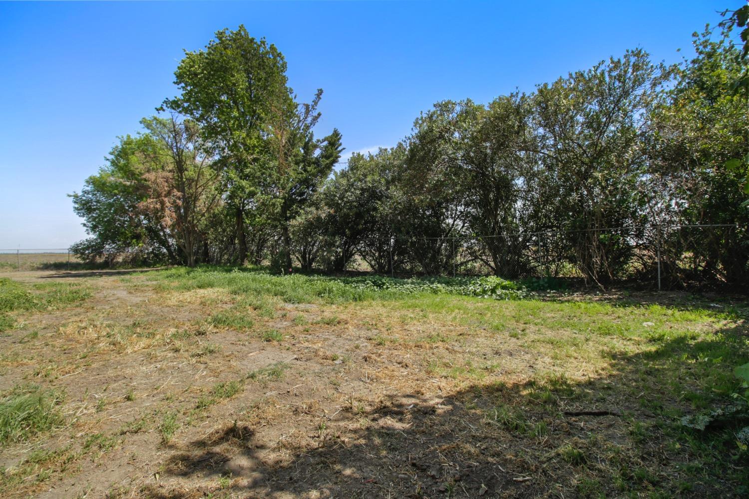 Detail Gallery Image 30 of 33 For 18826 Ca-113, Knights Landing,  CA 95645 - 3 Beds | 1 Baths