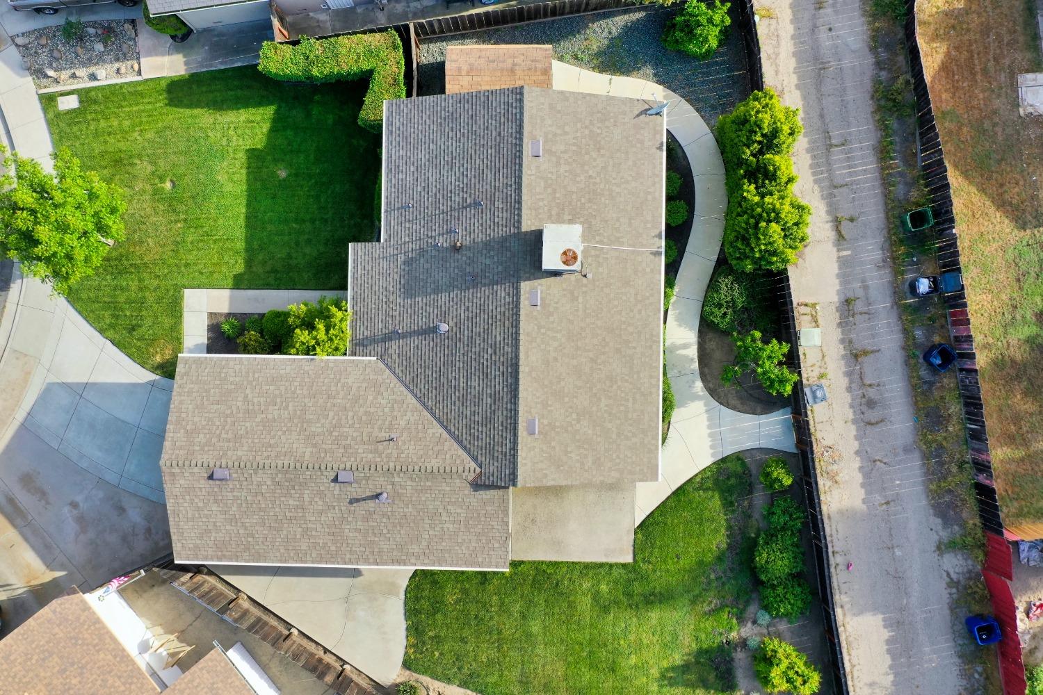 Detail Gallery Image 2 of 33 For 3121 Cori Ct, Turlock,  CA 95382 - 3 Beds | 2 Baths