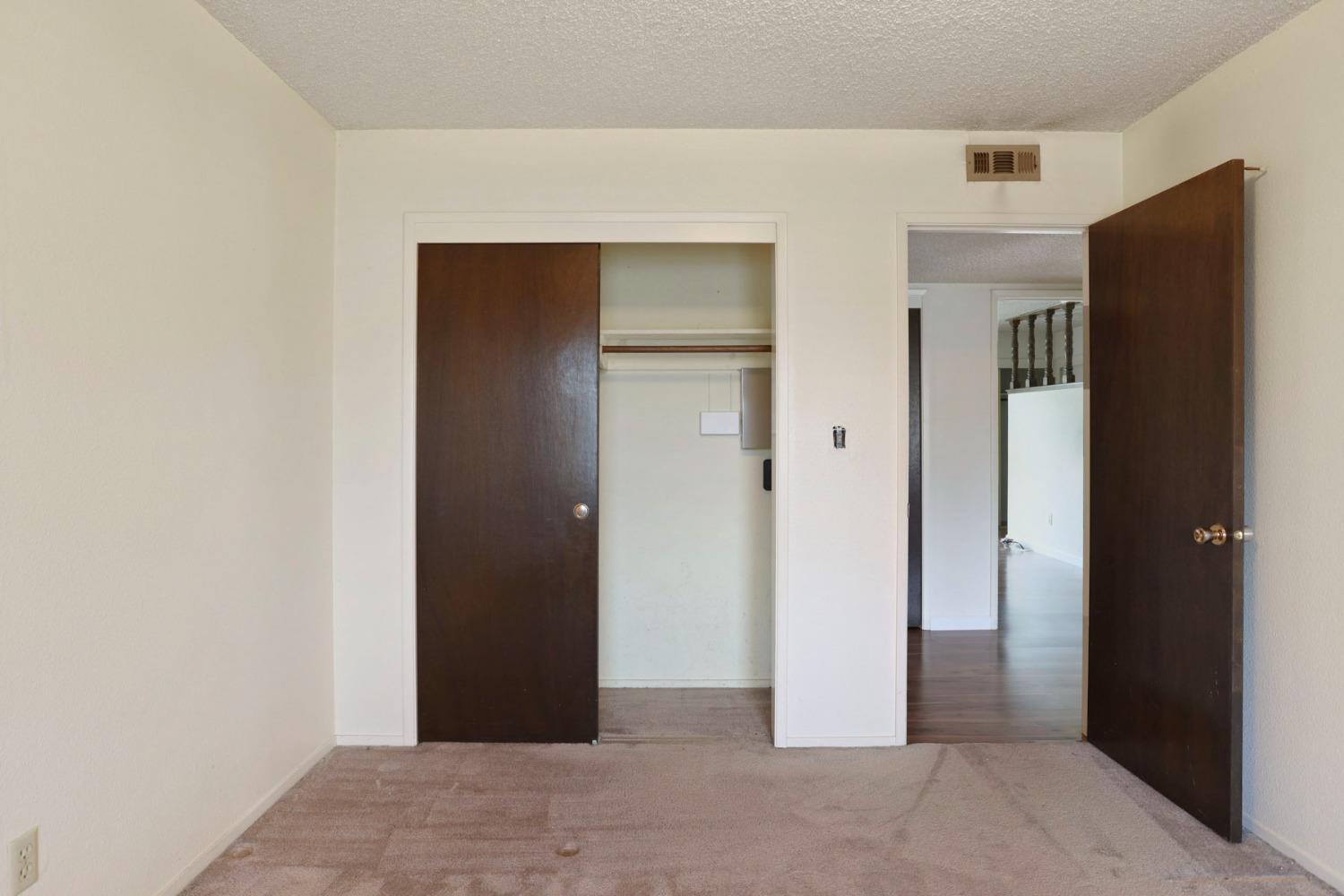 Detail Gallery Image 29 of 36 For 219 Mckelvey Ave, Stockton,  CA 95210 - 3 Beds | 2 Baths