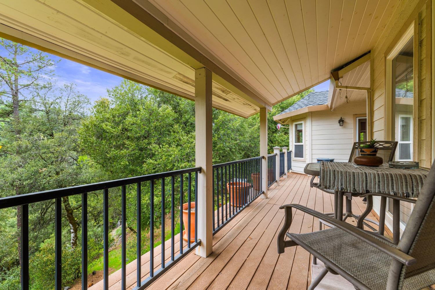 Detail Gallery Image 43 of 90 For 6432 Happy Valley Rd, Somerset,  CA 95684 - 4 Beds | 2/1 Baths