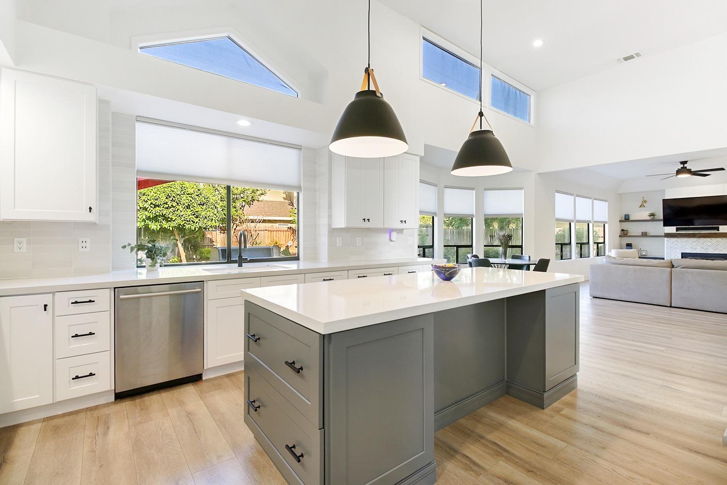 Detail Gallery Image 29 of 53 For 2121 Campton Cir, Gold River,  CA 95670 - 4 Beds | 3 Baths
