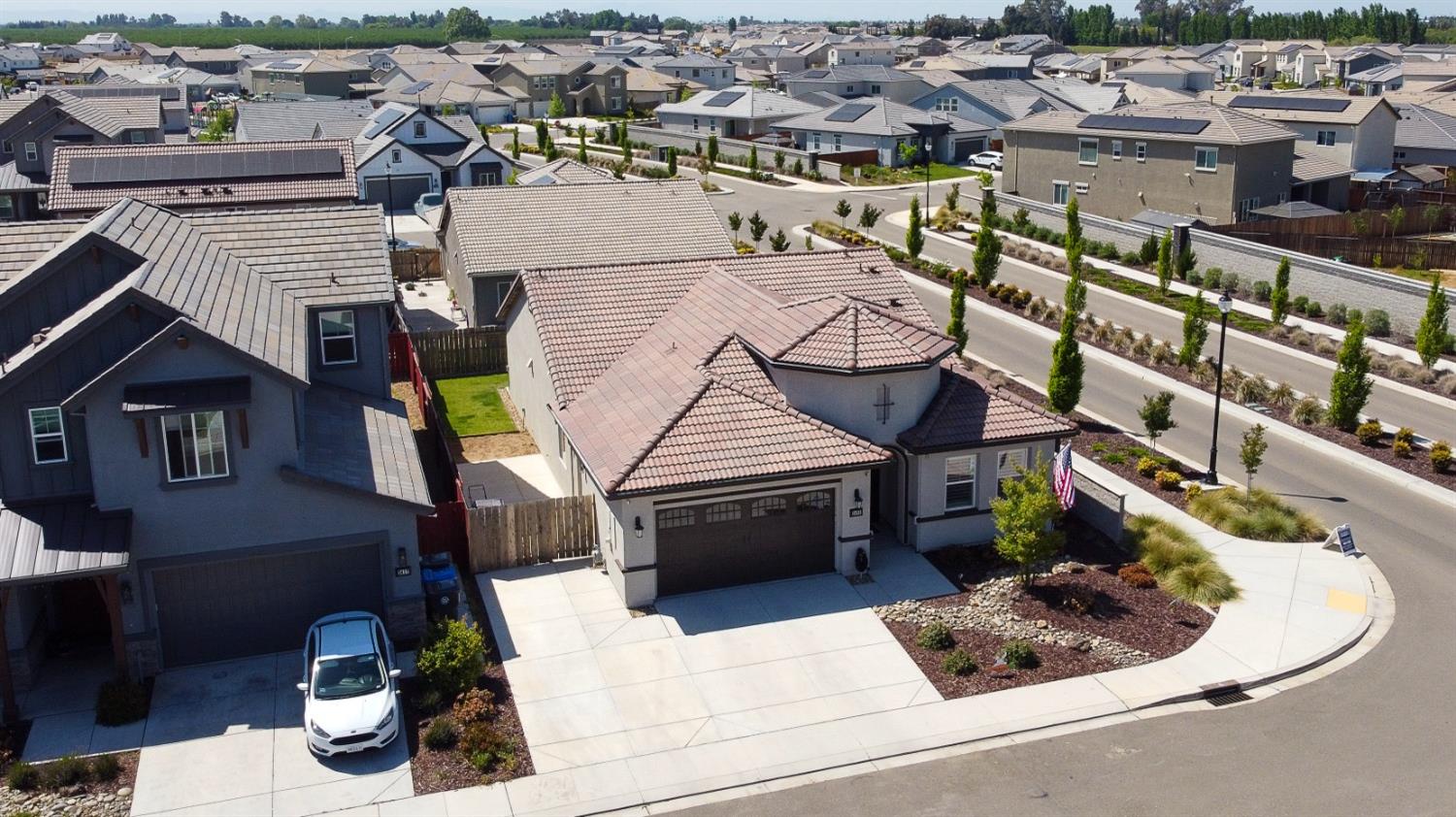 Detail Gallery Image 52 of 52 For 2403 Tribeca Ave, Manteca,  CA 95337 - 3 Beds | 3 Baths