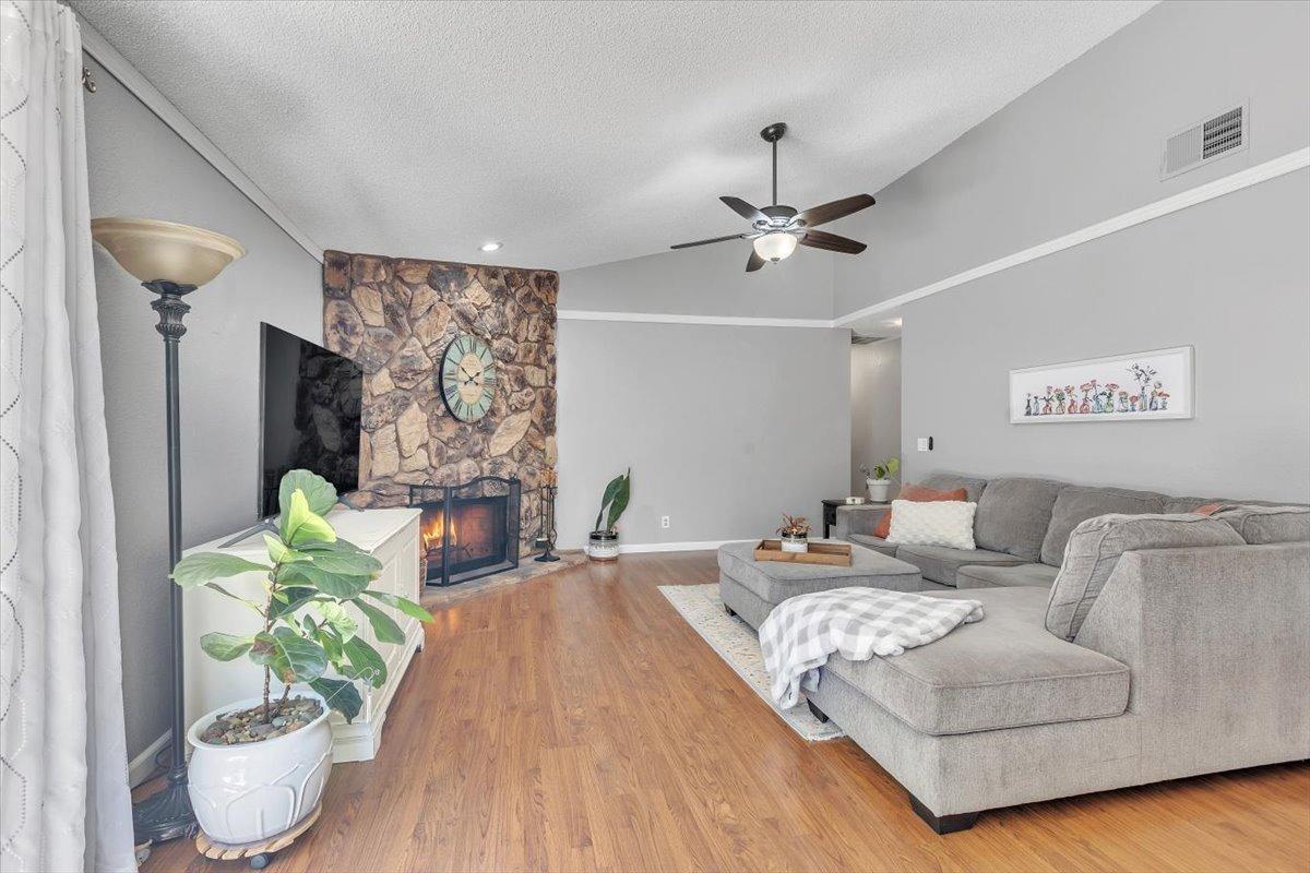 Windermere Avenue, Roseville, California image 5