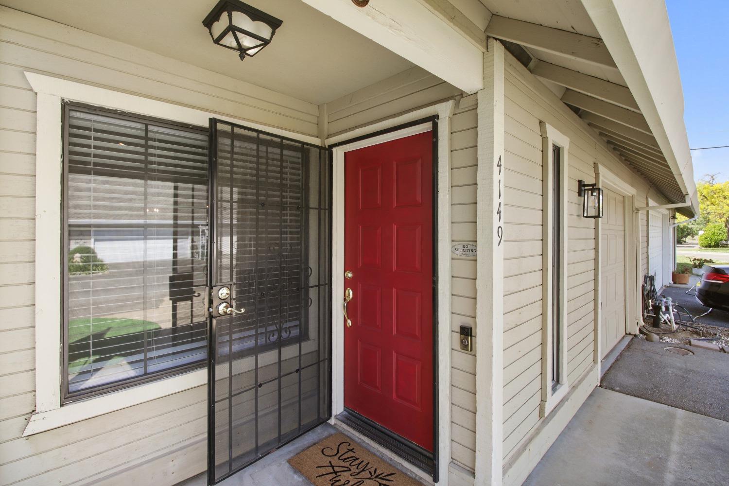 Shera Lane, Carmichael, California image 8
