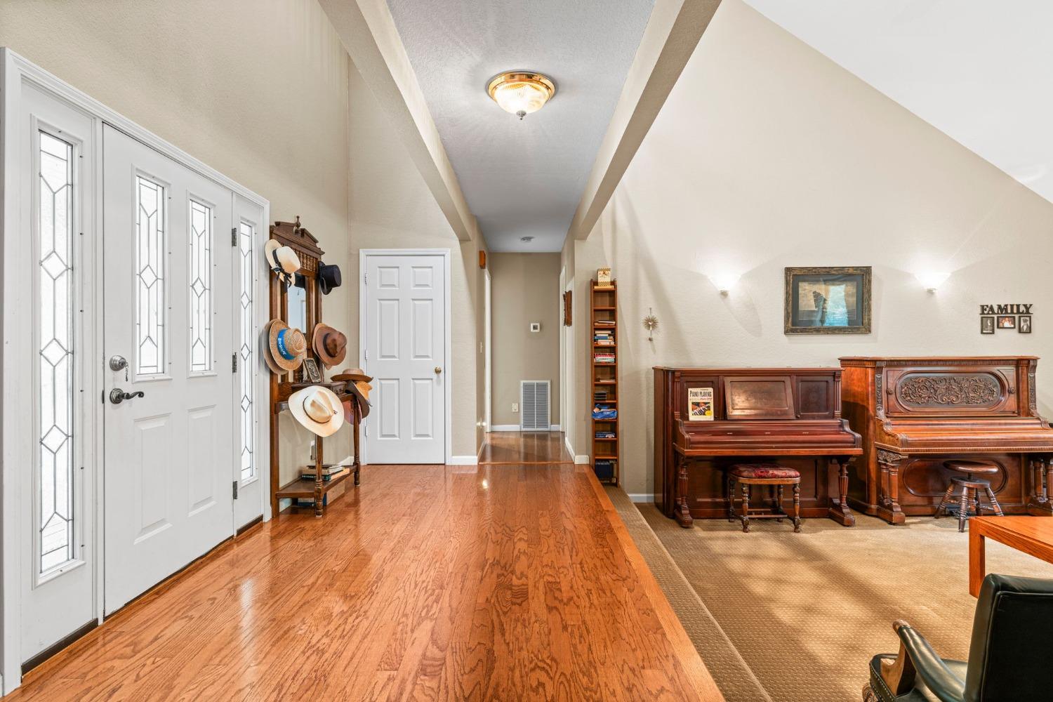 Detail Gallery Image 50 of 90 For 6432 Happy Valley Rd, Somerset,  CA 95684 - 4 Beds | 2/1 Baths