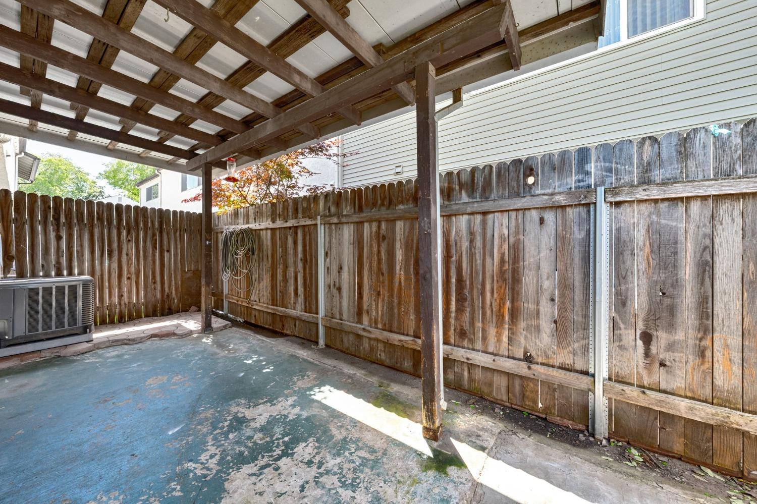 Photo #24: 225040460 Listing: Photo #24