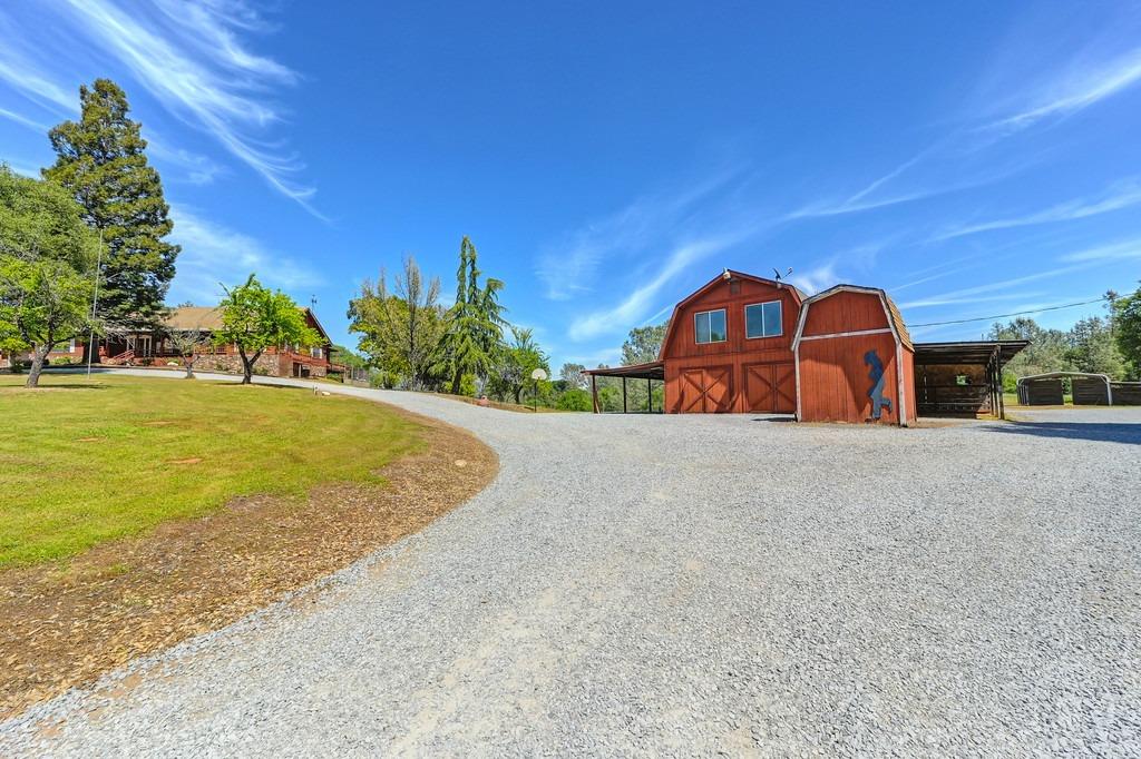 Detail Gallery Image 14 of 81 For 4875 Silk Tree Ln, Cool,  CA 95614 - 2 Beds | 2 Baths