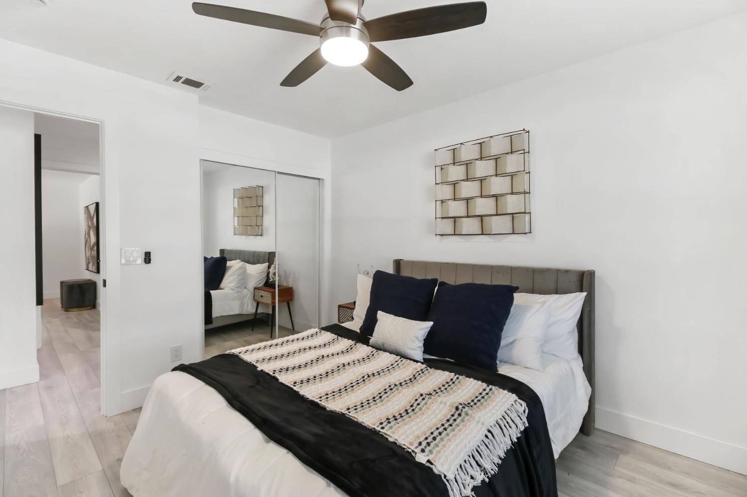 Detail Gallery Image 41 of 59 For 6550 Riverside Blvd, Sacramento,  CA 95831 - 3 Beds | 2 Baths
