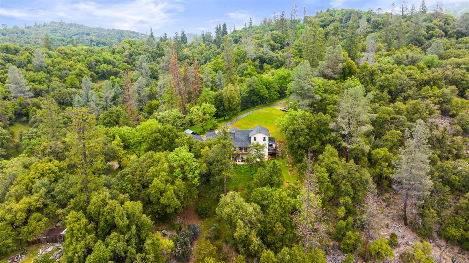 Detail Gallery Image 23 of 90 For 6432 Happy Valley Rd, Somerset,  CA 95684 - 4 Beds | 2/1 Baths