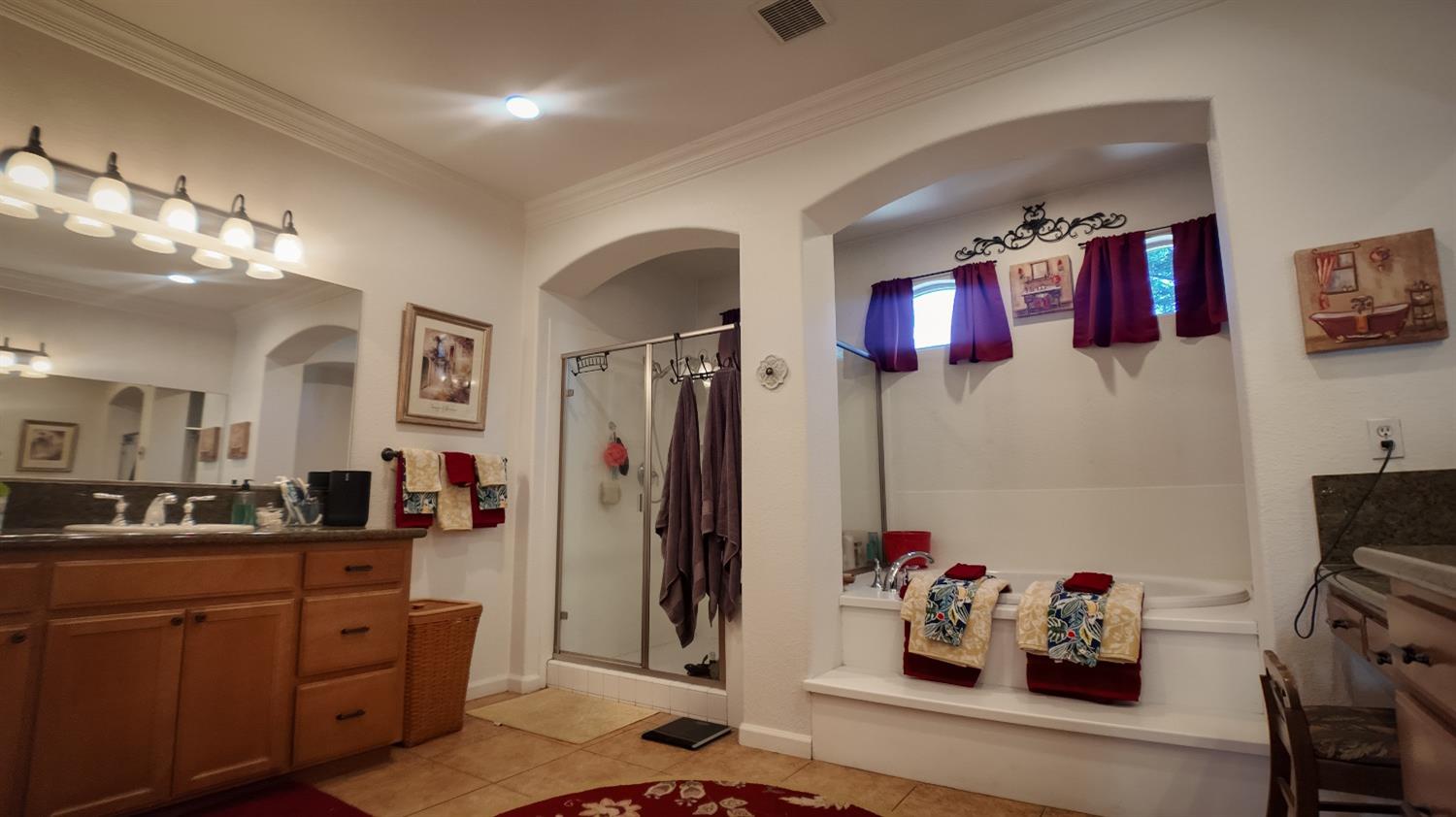 Detail Gallery Image 65 of 98 For 10940 St. Moritz Cir, Stockton,  CA 95209 - 6 Beds | 5 Baths