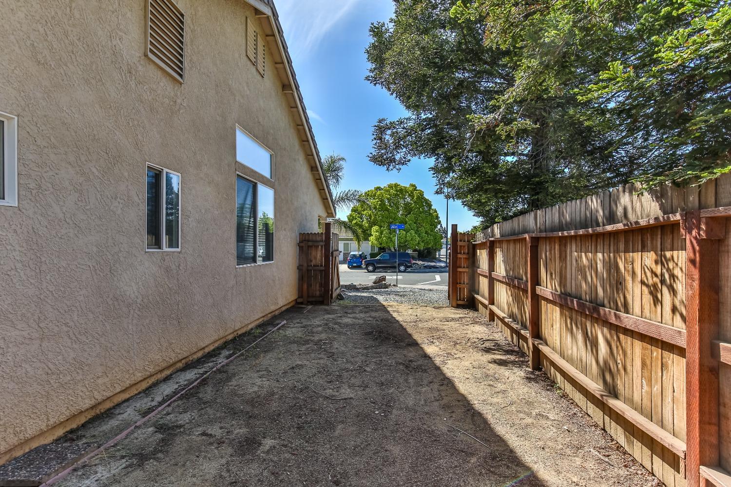 Avocet Way, Lincoln, California image 5