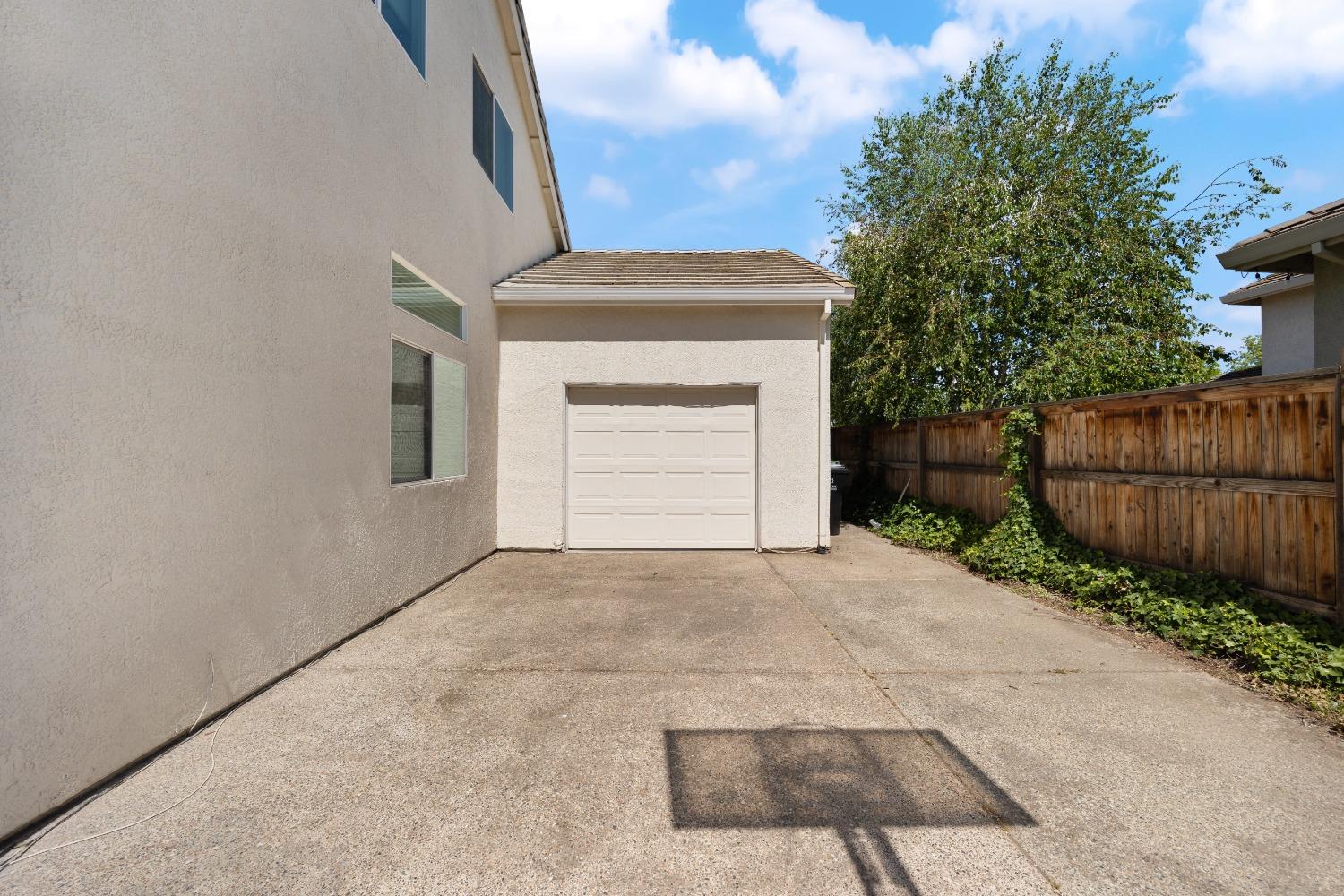 Benedix Way, Elk Grove, California image 39