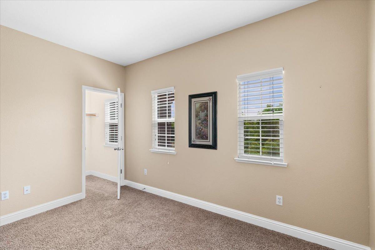 Detail Gallery Image 58 of 86 For 2060 Tarpan Way #22,  Oakdale,  CA 95361 - 4 Beds | 2/1 Baths