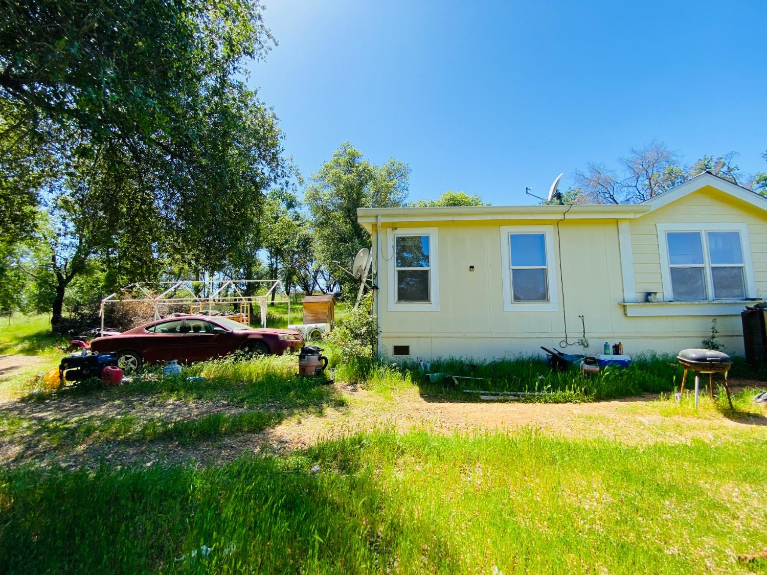 Marcos Lane, Marysville, California image 4